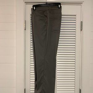 Southern Tide Grey Intercostal Performance Pant